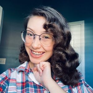 Meet your Posher, Anna